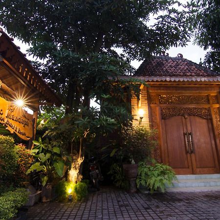 Joglo Mandapa Boutique Hotel Jarakan Eksteriør billede
