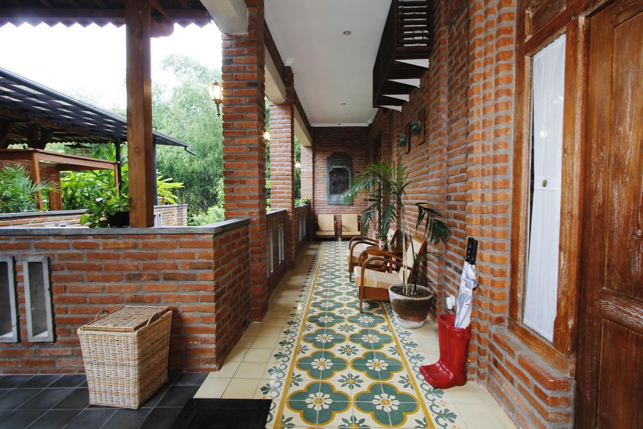 Joglo Mandapa Boutique Hotel Jarakan Eksteriør billede