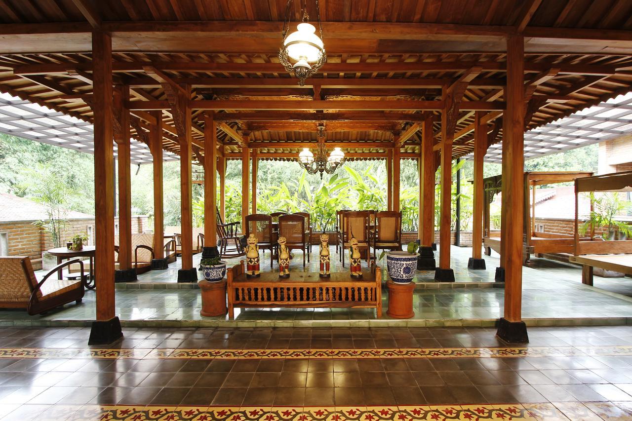 Joglo Mandapa Boutique Hotel Jarakan Eksteriør billede